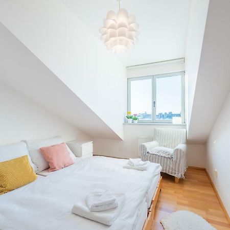 Nest Apartment 布拉格 外观 照片